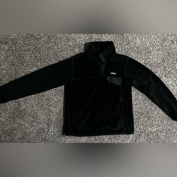 Black Patagonia Women's Re-Tool Snap-T Pullover Medium Size - Picture 2 of 7